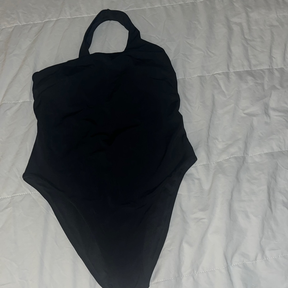 Victoria’s Secret swimsuit size L